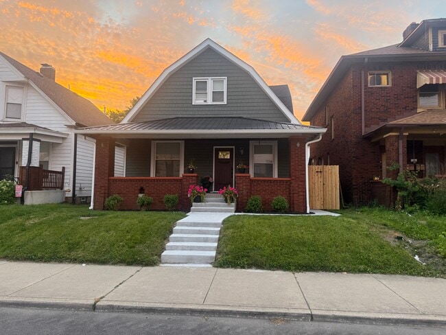 Photo - 1351 S East St