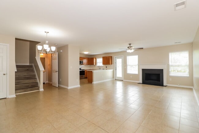 Photo - 2945 Mayfair Dr