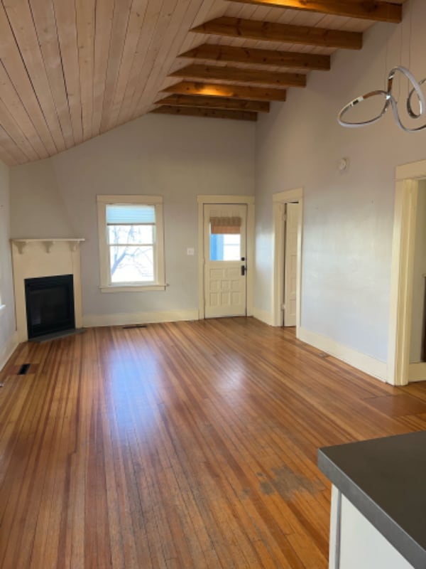 Photo - 521 Garfield St