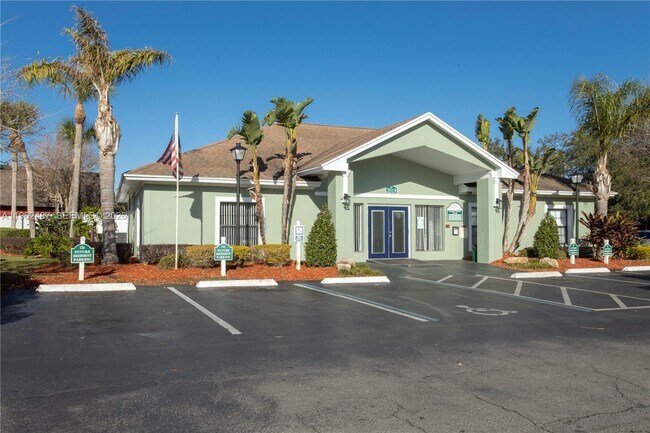 Photo - 1895 S Semoran Blvd Unit B