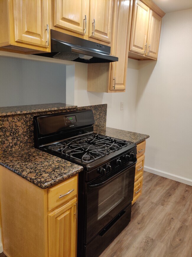 Photo - 2642 W Porter Ave Unidad #4