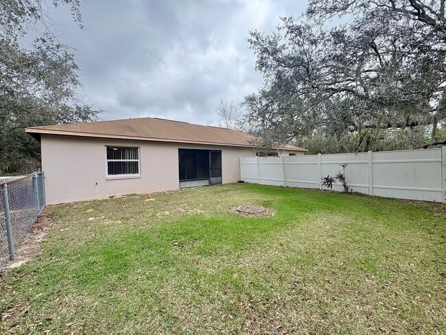 Photo - 3228 Courtney Dr