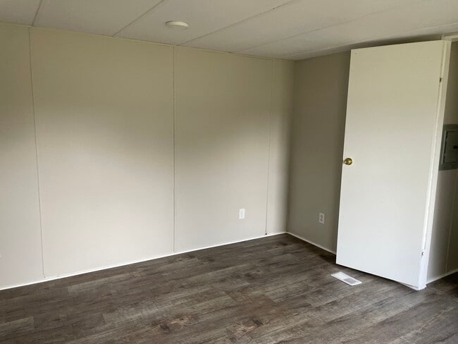 Photo - 176 Circle Dr