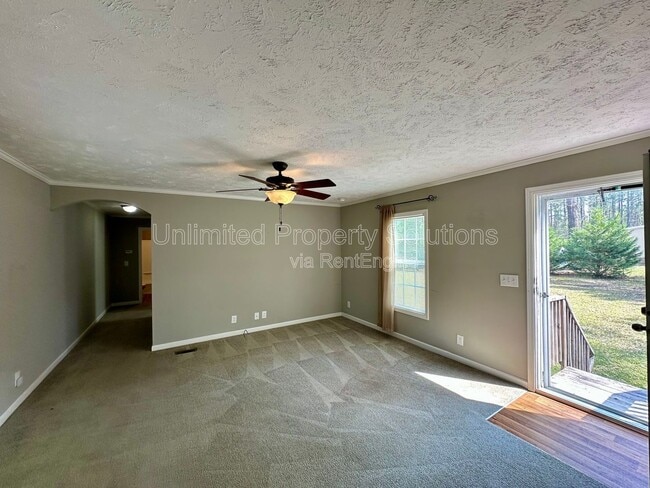 Photo - 2416 Quail Run Rd NE