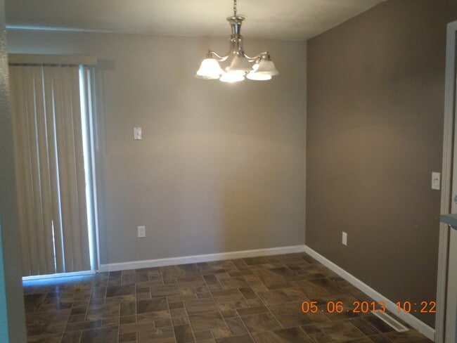 2404 Academy Rd Unit 1