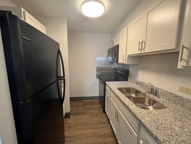 Photo - Mattoon Towers 62+ and handicapped