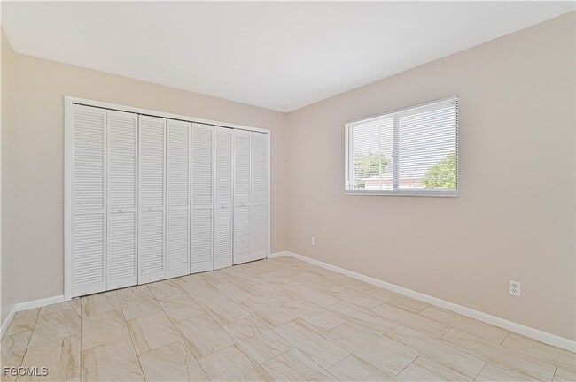 Building Photo - 524 SE 24th Ave Rental