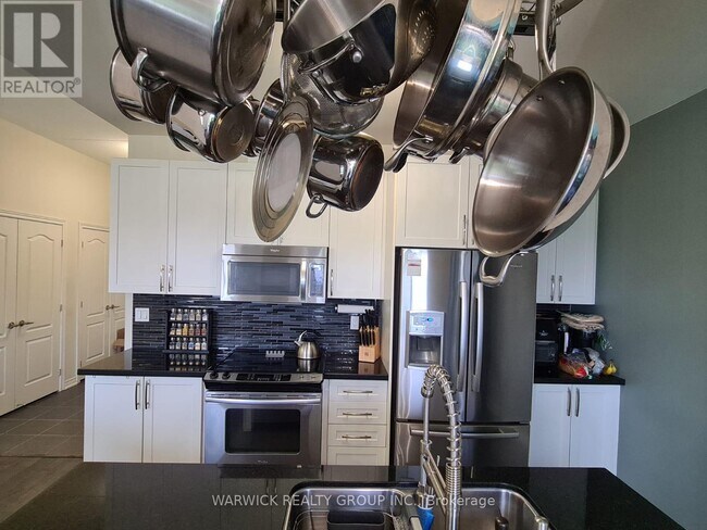 Photo - 1419 Costigan Rd Unit 605