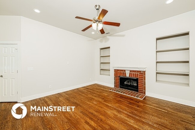 Photo - 4601 Nicholas Dr