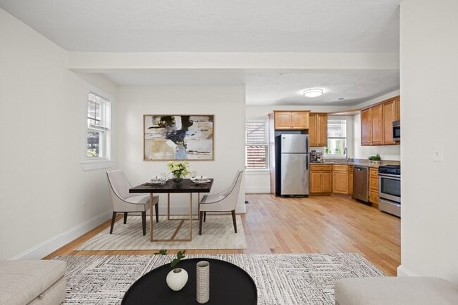 Building Photo - 37 Sudan St Unit 1