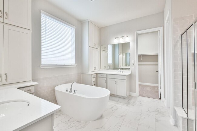 Photo - 8211 Chartres Wind Dr