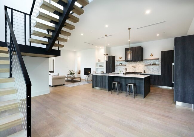 Photo - 8926 Croes Dr