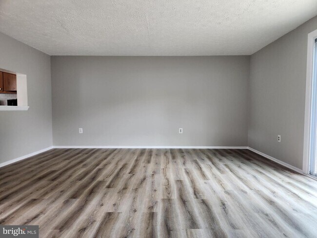 Photo - 7 Ivy Oak Ct