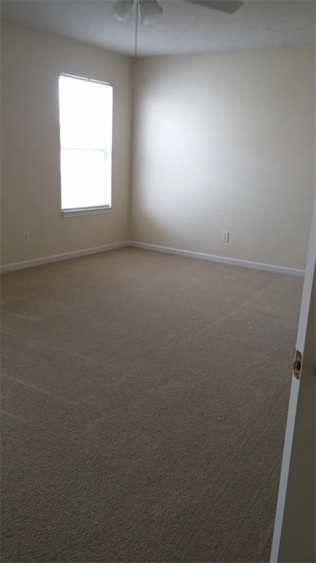 Photo - 2425 Bluewood Way