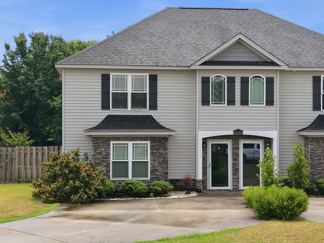 Building Photo - 3029 Edward Ct