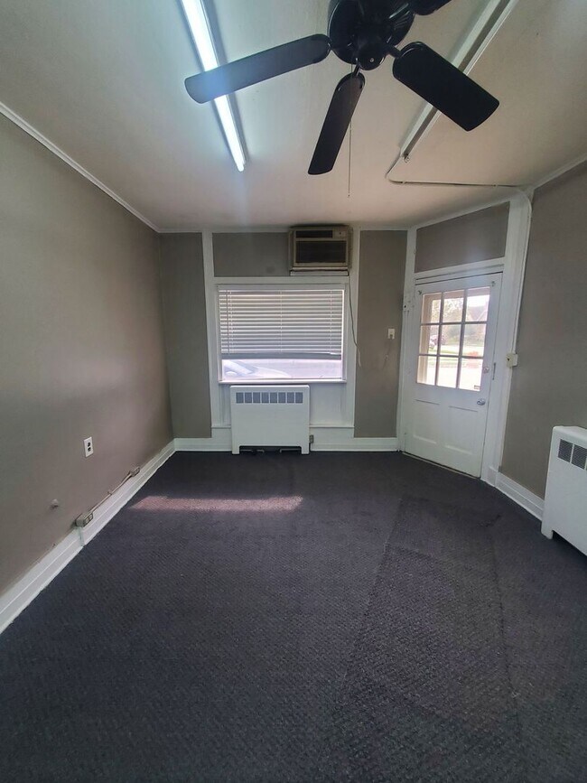 Photo - 920-924 Romayne Avenue Unidad 920