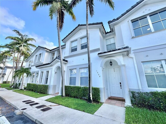 Photo - 5620 NW 107th Ave Casa Adosada