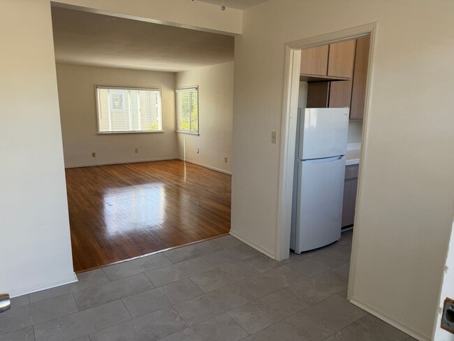 Photo - 3805 Voltaire St