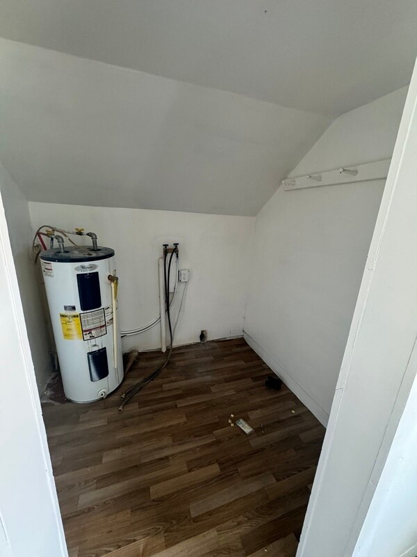 Photo - 624 Factory St Unit 2