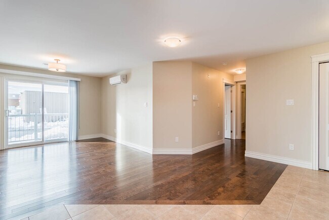 Photo - La Chaussée Apartments