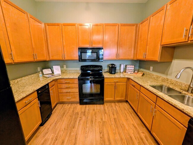 Photo - 220 W Market St Unit #311