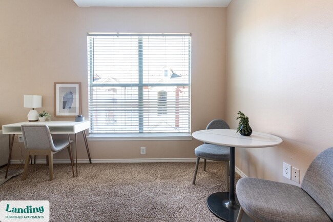 Photo - 1501 Westpark View Dr Unidad 322.1407387