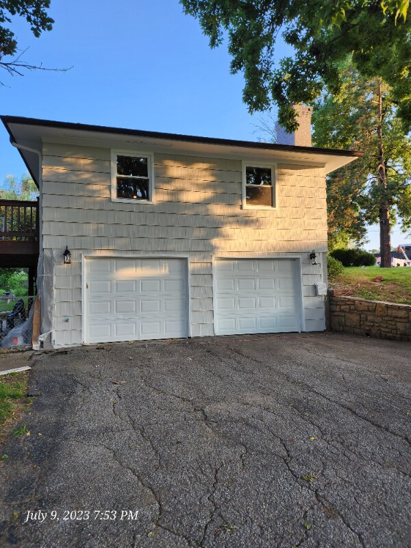 6105 Slater St Townhome Townhome Rental in Mission KS