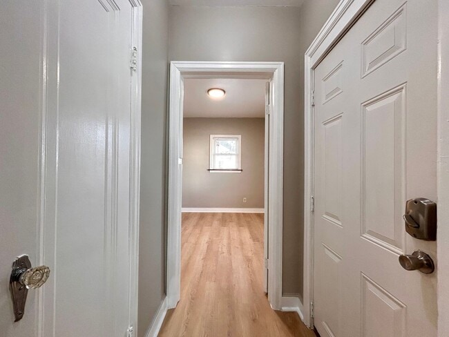 Photo - 297 W Larch Ave Unit #1