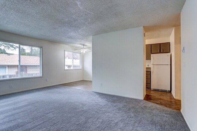 Building Photo - Remodeled 1 bedroom 1 bath