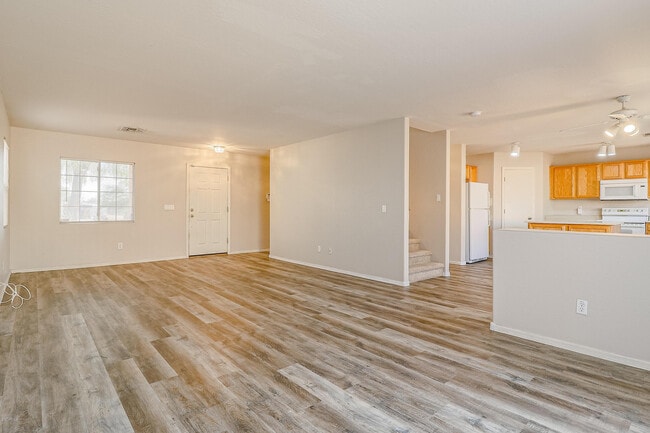 Photo - 12446 W Ash St