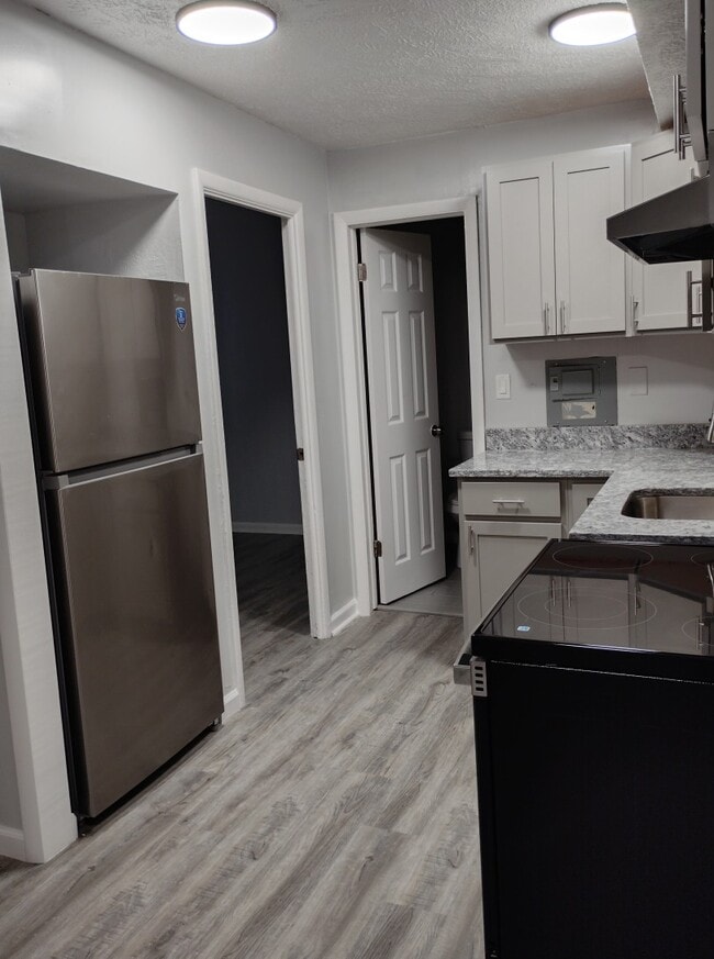 96th Street Apartments