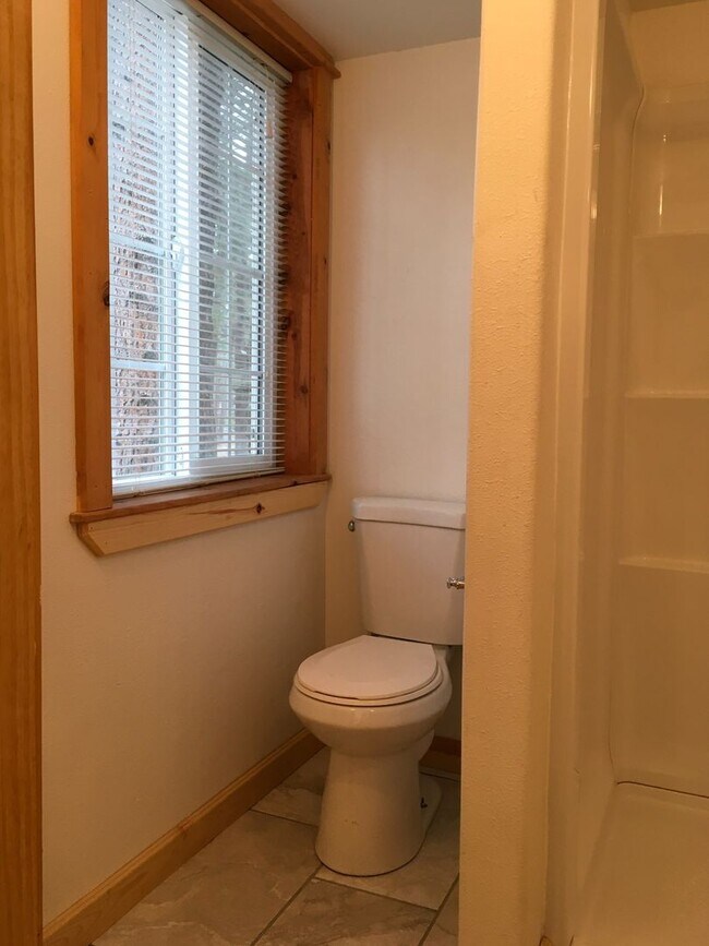 Deschutes River Woods STUDIO! Rental House Rental in Bend, OR