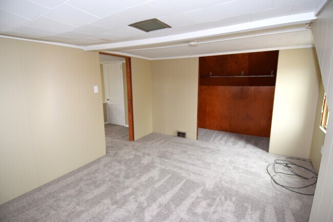 Photo - 2102 McLean St