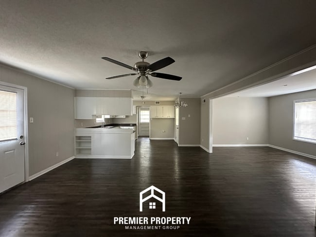 Photo - Charming 3BR/2BA in Bartlett | Hardwood Floors & Spacious Fenced Backyard