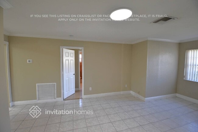 Photo - 617 SW 4th St