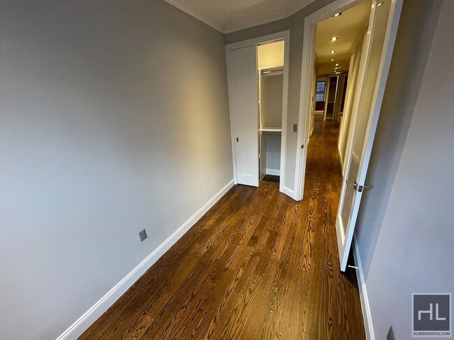 West 52nd Street - West 52nd Street Apartment Unit 3E