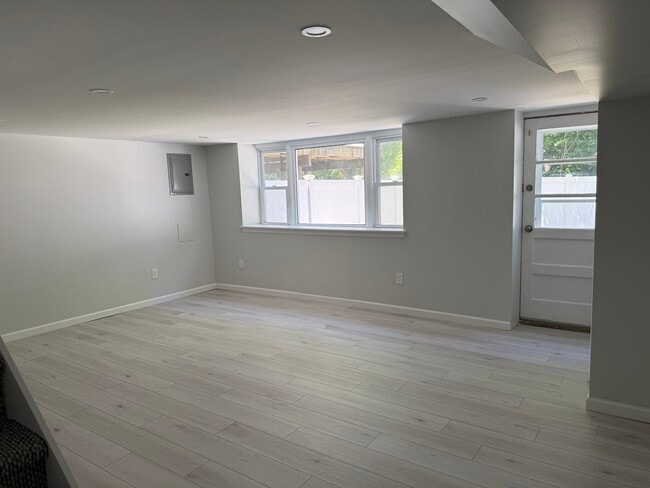 Photo - 11746 Colman Rd Unidad 11746 Colman Road