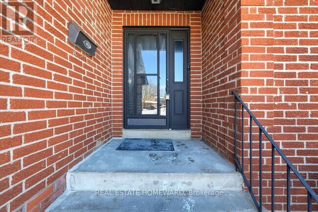 Photo - 170 Harrison Dr