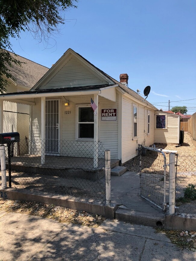 Photo - 1227 Egan Ave House