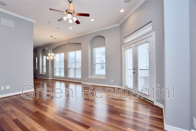 Photo - 114 Heights Blvd