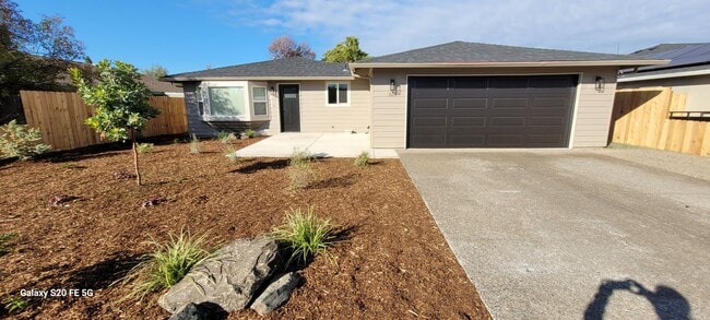 Photo - Beautiful Spacious Home for Rent