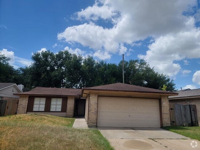 Building Photo - 21023 Western Valley Dr Rental