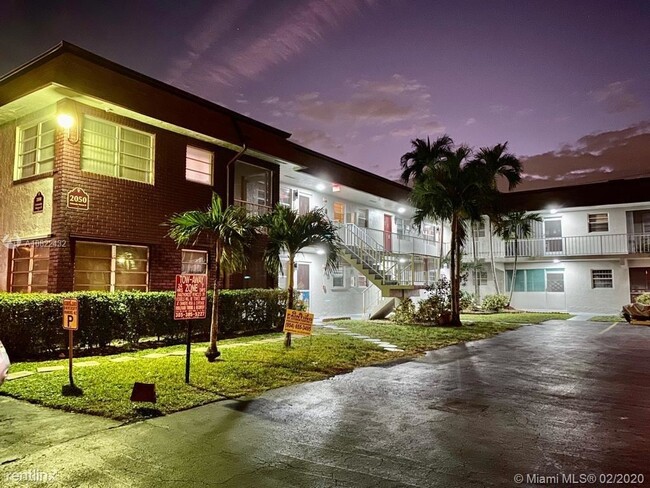 2 br, 2 bath Condo - 2050 NW 81st Ave - 2 br, 2 bath Condo - 2050 NW 81st Ave