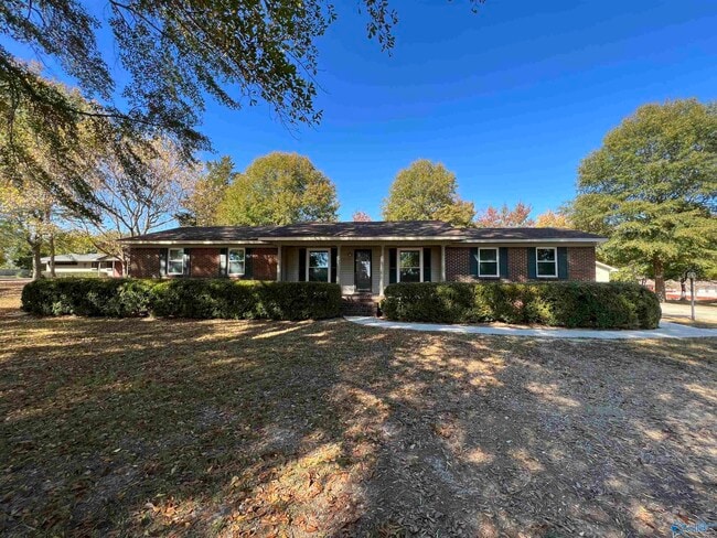 Photo - 23095 Kennedy Rd