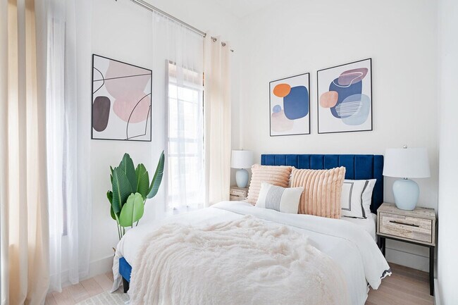 Photo - 515 W 48th St Unit ID1021968P