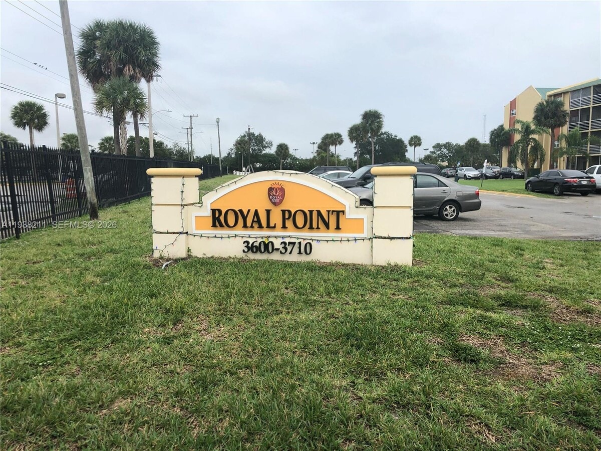 Photo - 3610 NW 21st St Unidad 304