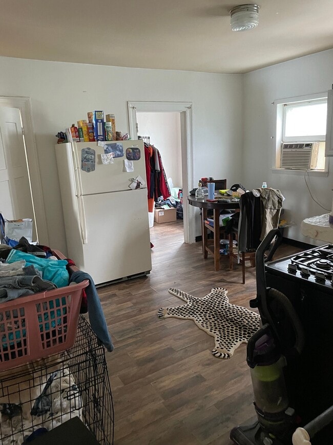 13 John St Unit 2