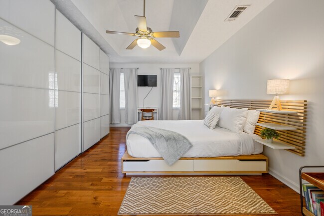 Photo - 1223 Settlebench Ln