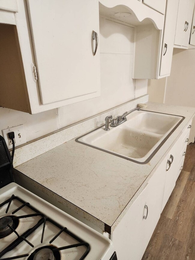 Photo - 2120 Highland Ave