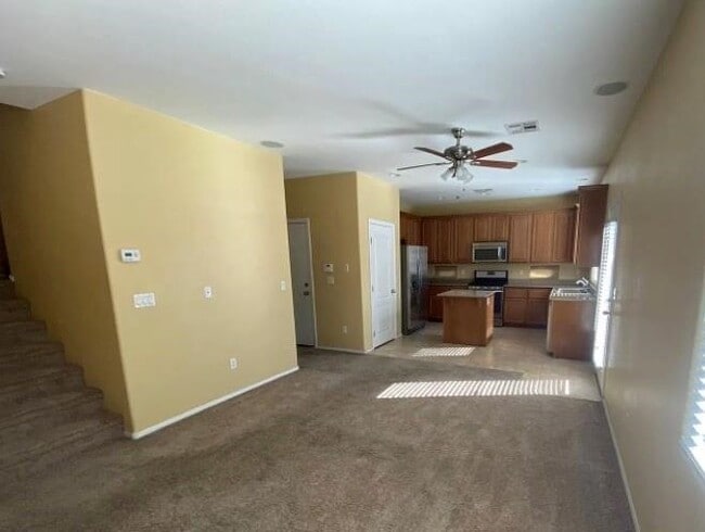 Photo - 680 Forest Peak St